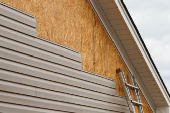 What Type of Siding Materials Are Best in Central Illinois?